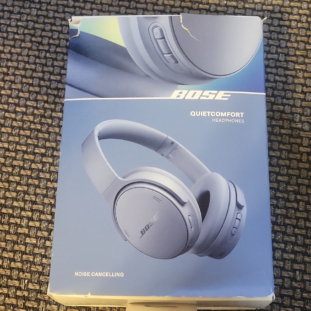 Bose QuietComfort Wireless Headphones - Slate Blue